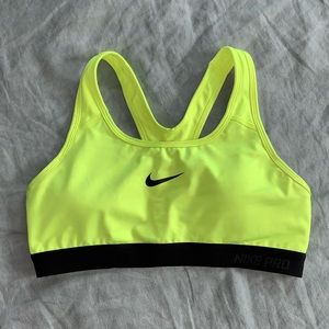 M Nike Pro Dri-Fit Sports Bra